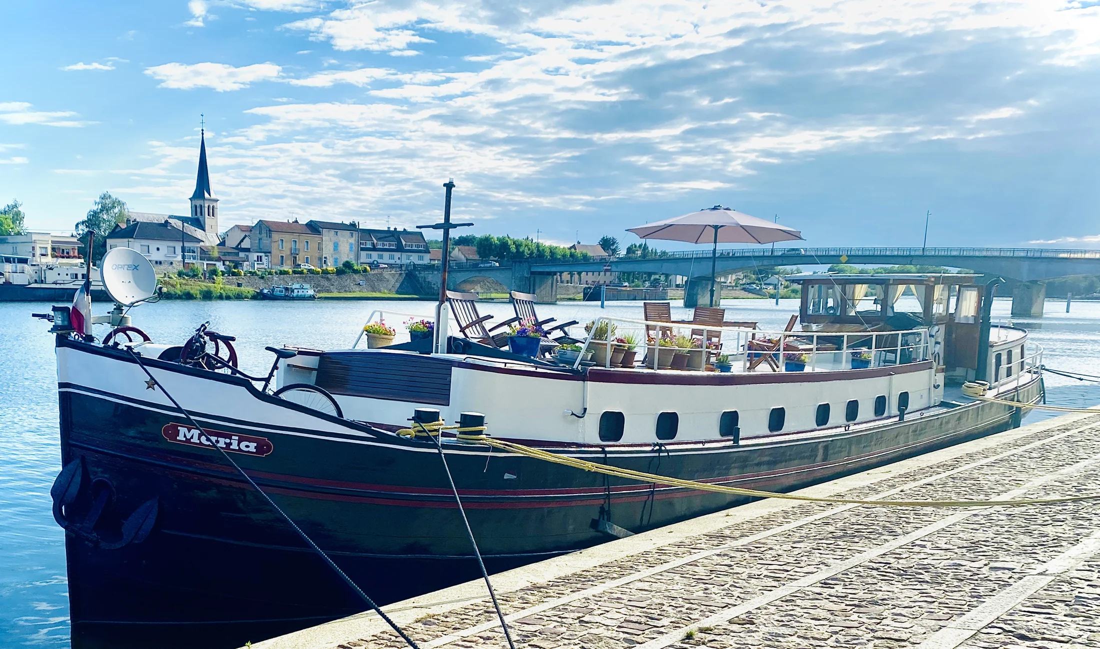 Maria afgemeerd in Saint-Jean-de-Losne