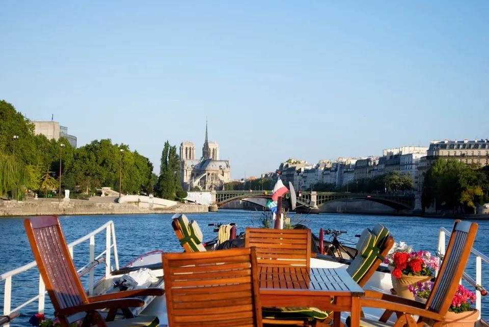 Notre-Dame vue depuis le pont de Maria à Paris